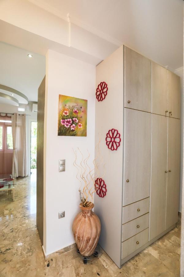 Iris Apartment Near Corfu Town Kontokali Esterno foto
