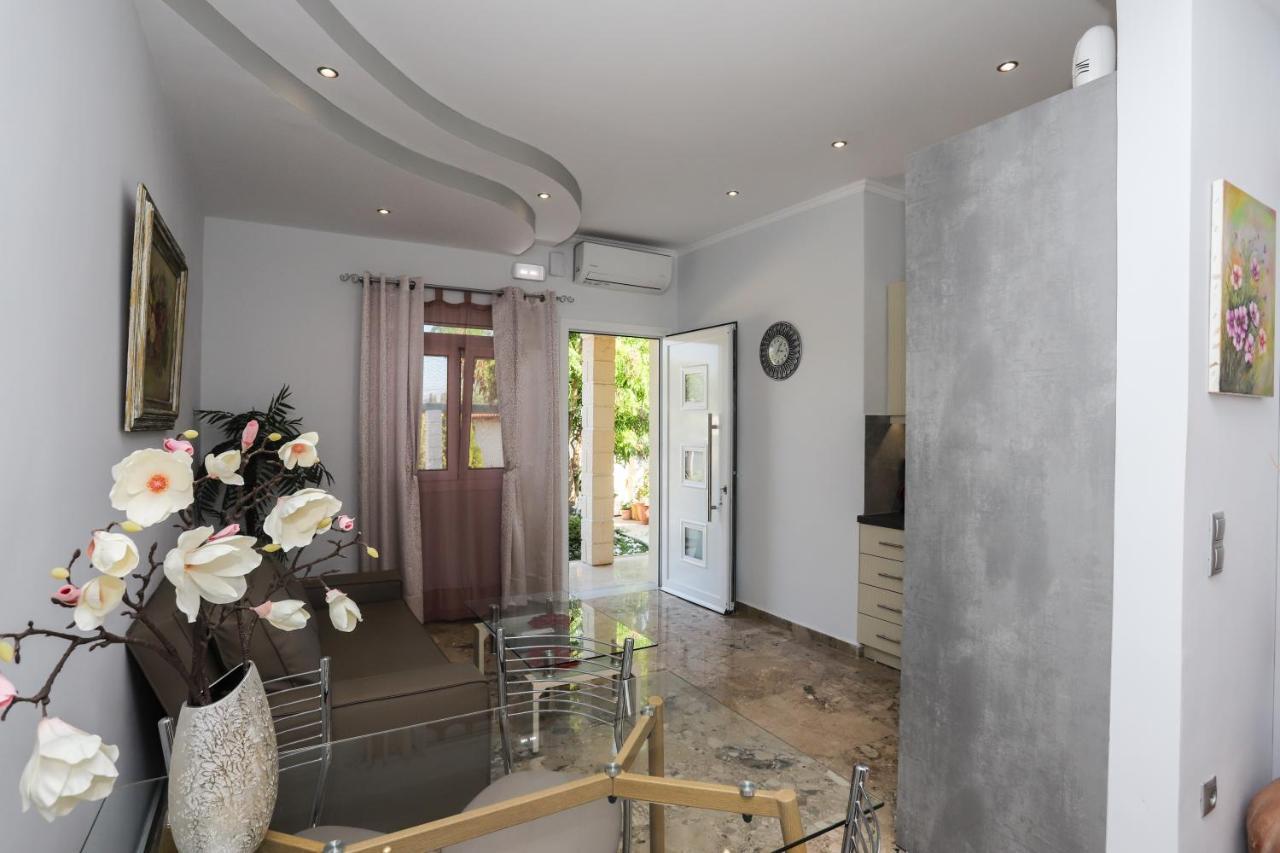 Iris Apartment Near Corfu Town Kontokali Esterno foto